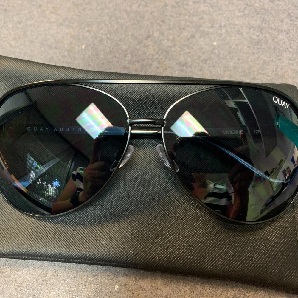 Quay Australia Sunglasses - Vivienne Aviator